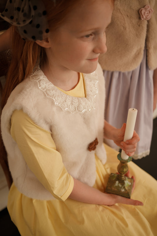 Faux Fur Vest with Lace Collar Snow