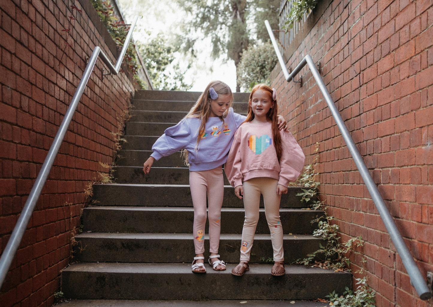 iMiN Kids Girls Rainbow Heart Balloon Sleeves Dusty Pink Cropped Sweatshirt
