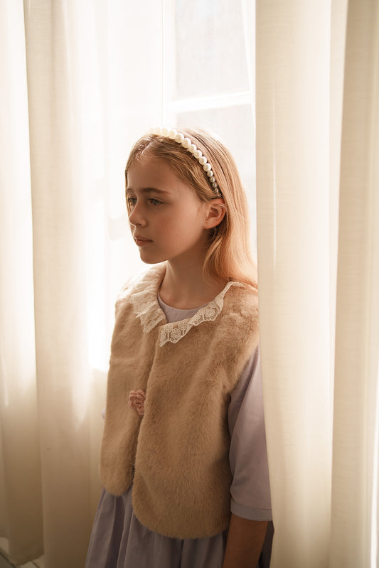 Faux Fur Vest with Lace Collar Almond